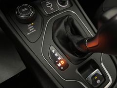 JEEP CHEROKEE / AHK / 4x4 / NUR 85.tKM / ALPINE / JEEP CHEROKEE / AHK / 4x4 / NUR 85.tKM / ALPINE /