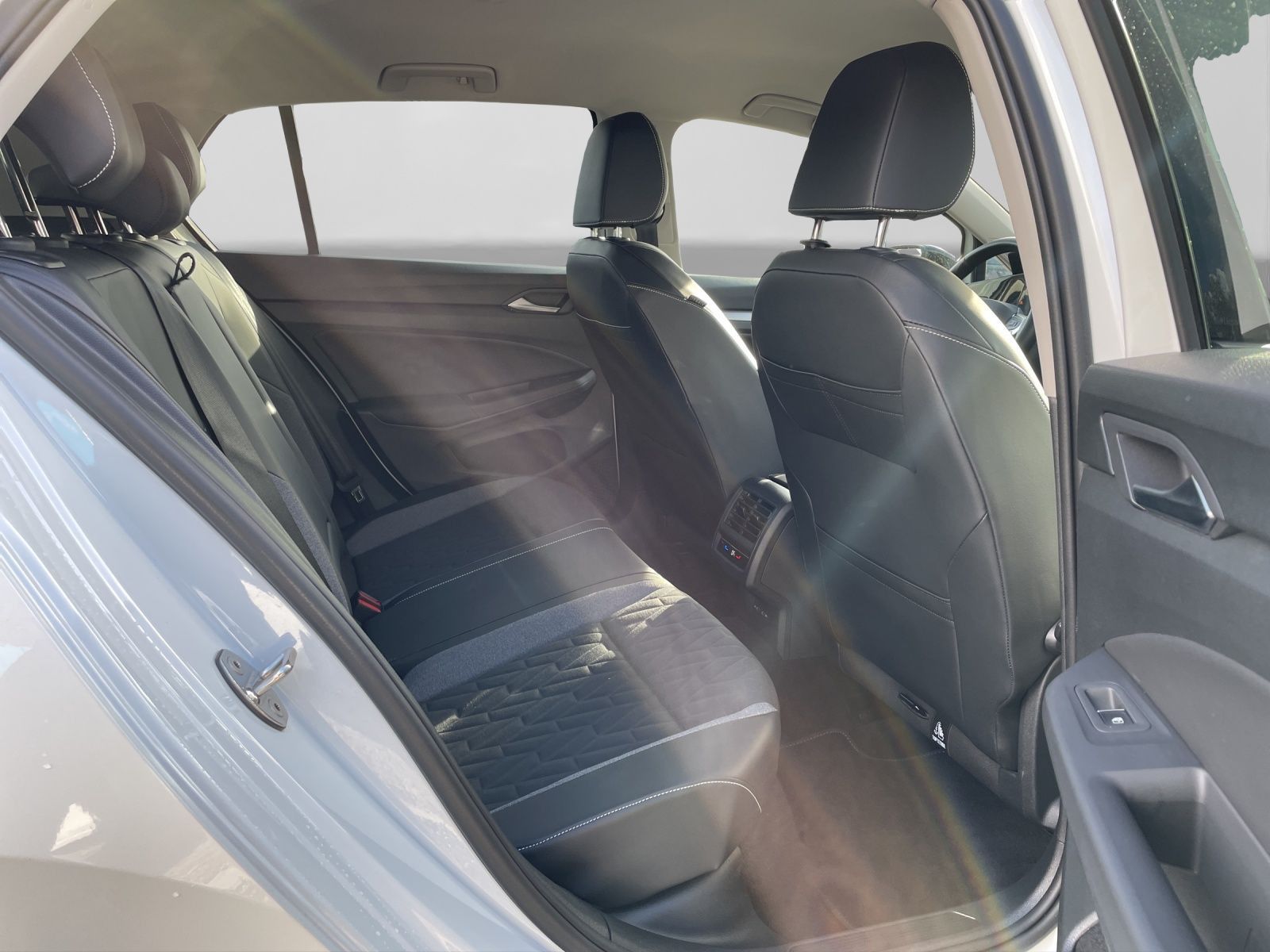 Volkswagen Golf - Bild 6