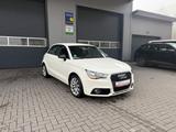 Audi A1 Sportback Ambition * PDC * Sport * Teilleder - gebrauchte Audi A1 aus dem Jahr 2013