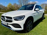 Mercedes-Benz GLC 300 e 4MATIC Autom. - Hybrid - AMG Line - Mercedes-Benz GLC 300 mit Hybrid-Antrieb: Alcantara, mit Apple Carplay, Geländewagen
