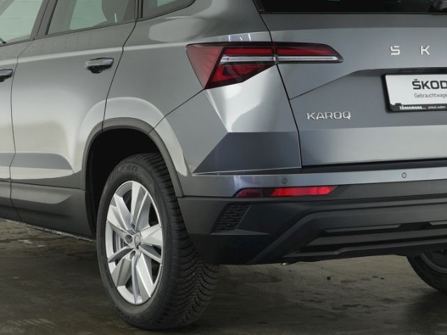 Karoq SELECTION TSI DSG+LED LICHT+NAVI+RÜCKFAHRK