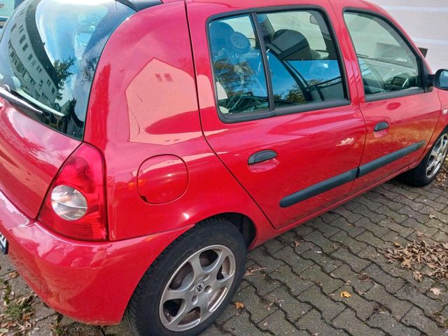 Renault Auto renault clio compus