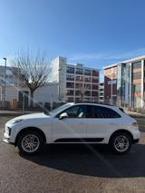 Porsche Macan Pano, 360° Kamera, Alcantara, 21 Zoll - Porsche: 3.2