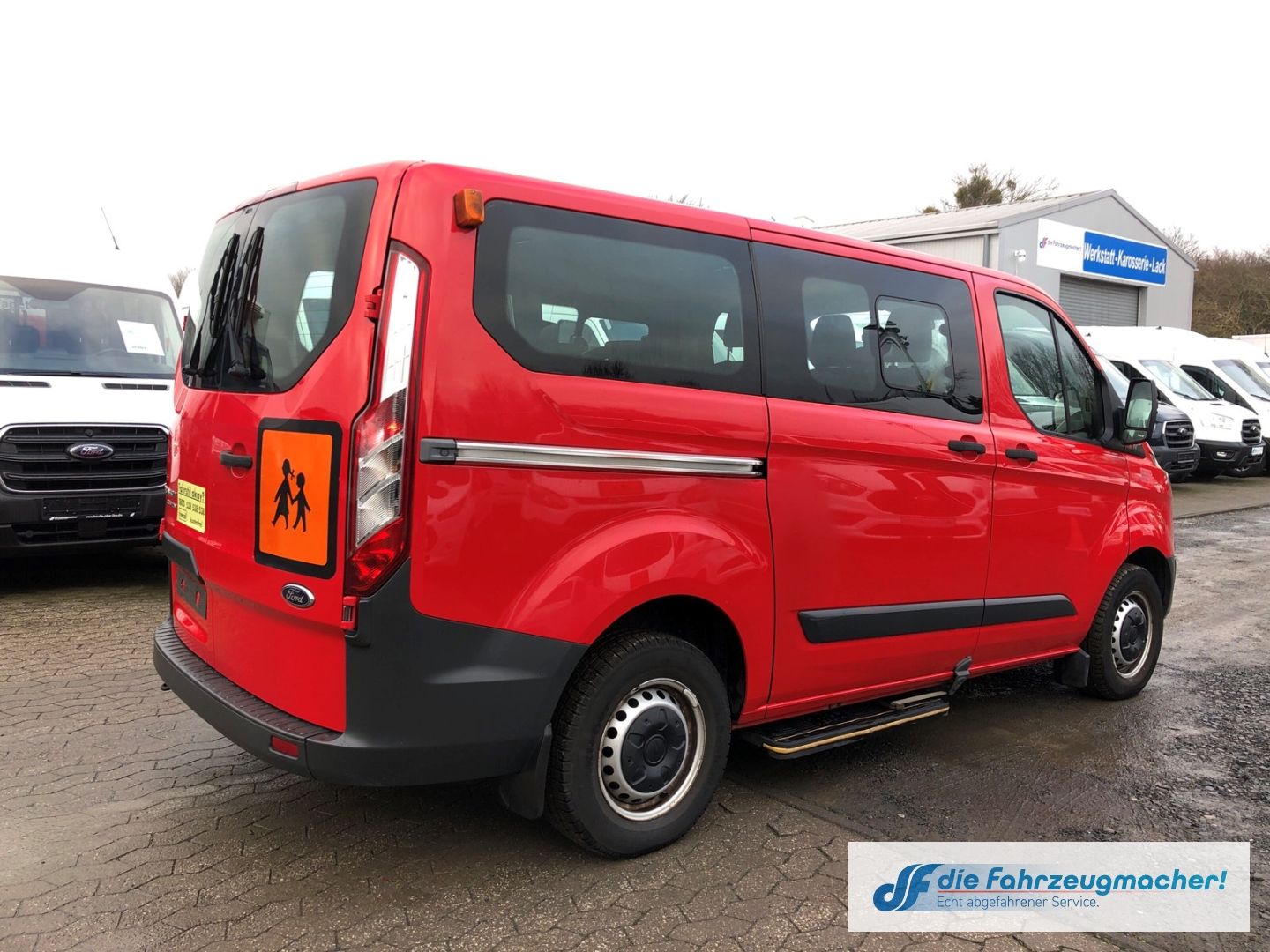 Fahrzeugabbildung Ford Transit Custom Kombi 300 L1 2.2 TDCi *1447 *EXPO