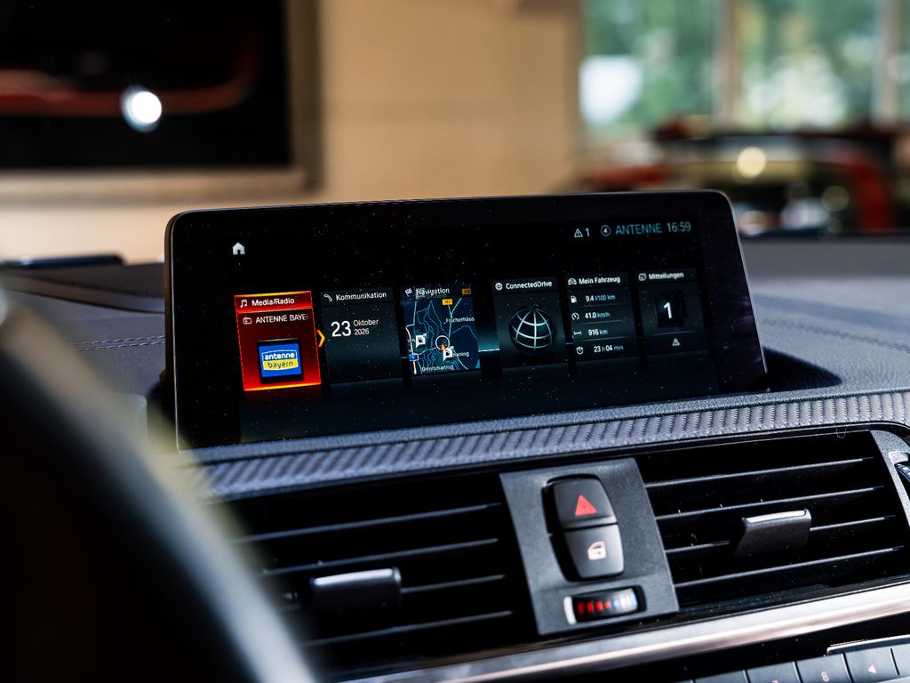 BMW M2 2019