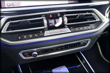 2021 Alpina XB7 缩略图 22