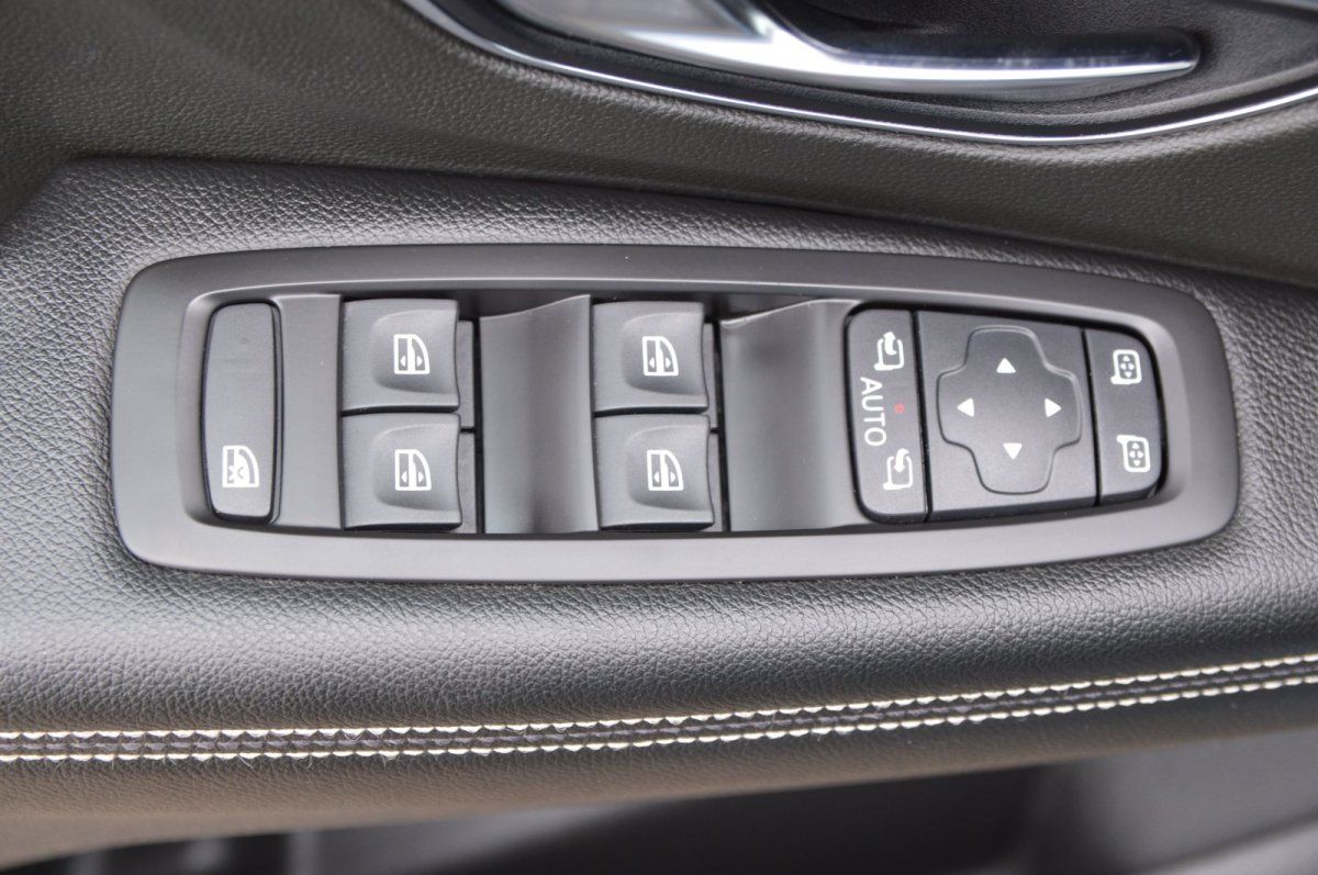 Fahrzeugabbildung Renault Scenic IV   Experience Alu Navi