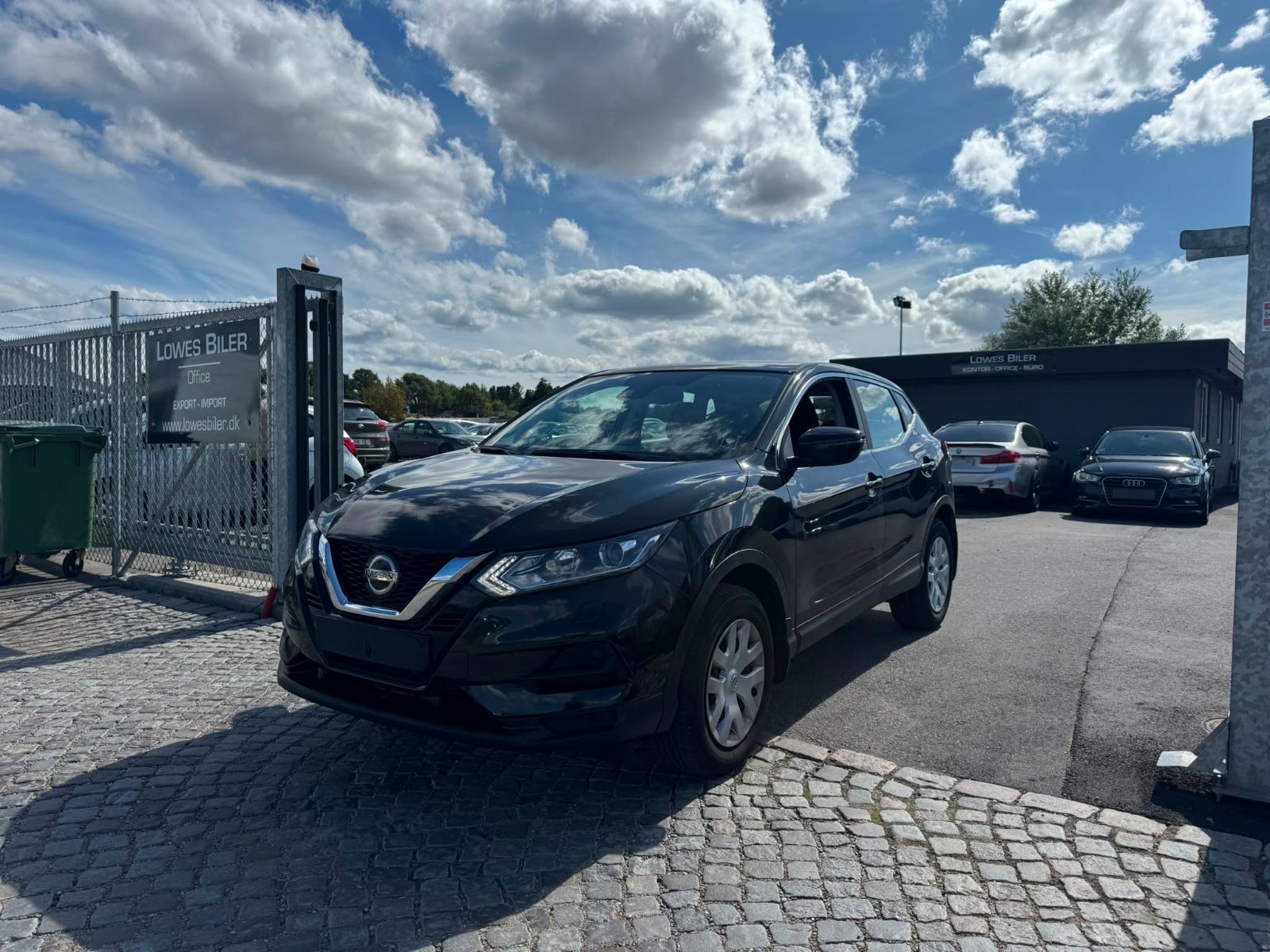 Nissan Nissan Qashqai Visia 1.2 DIG-T AUTOMATIC