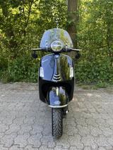 Vespa GTS 300 HPE - Vespa Motorräder in Köln