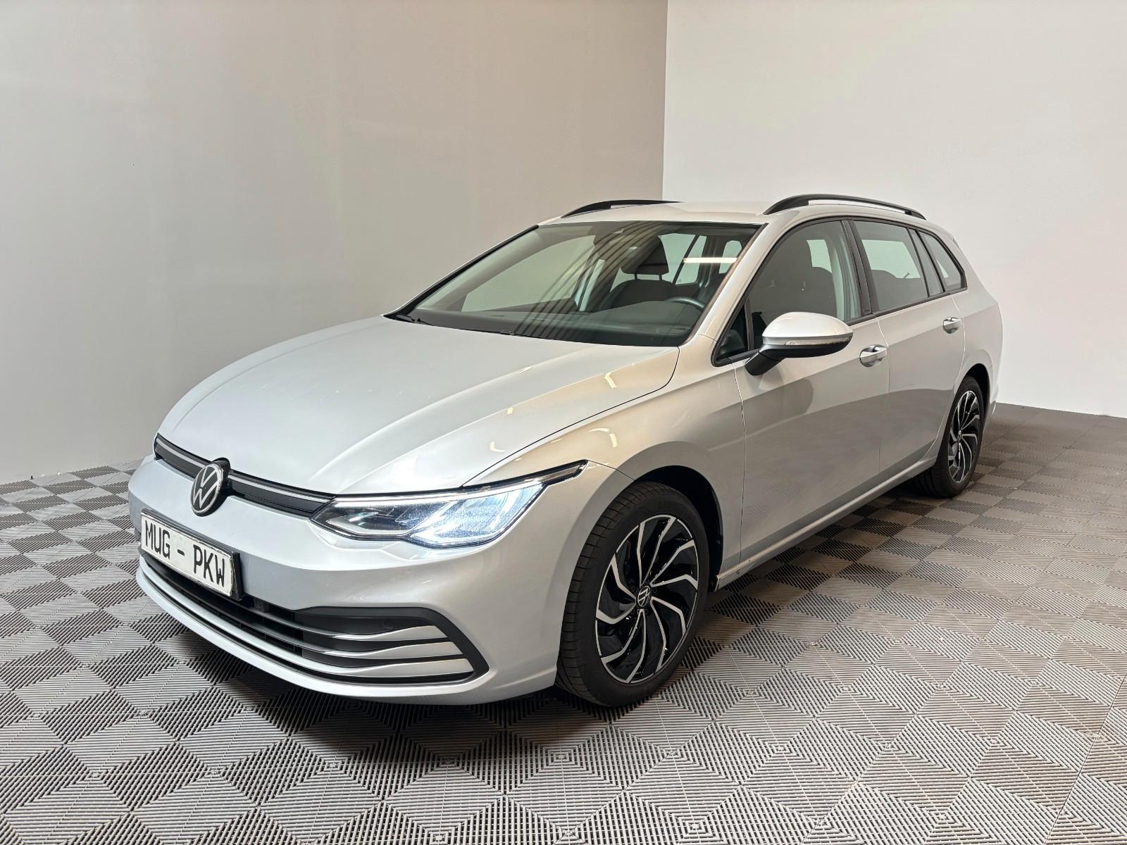 Volkswagen Golf VIII Variant Life 2.0 TDI*AHK-LED-ACC*
