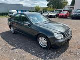Mercedes-Benz C 180 AVANTGARDE - gebrauchte Mercedes-Benz C 180 aus dem Jahr 2002