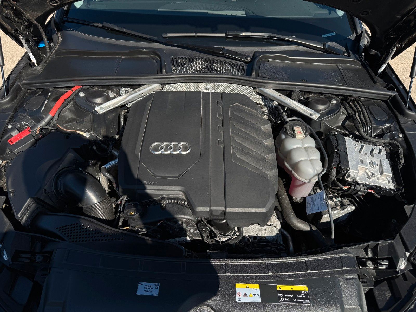 Fahrzeugabbildung Audi A4 Allroad 45 TFSI quattro Pano Temp. Navi SHZ