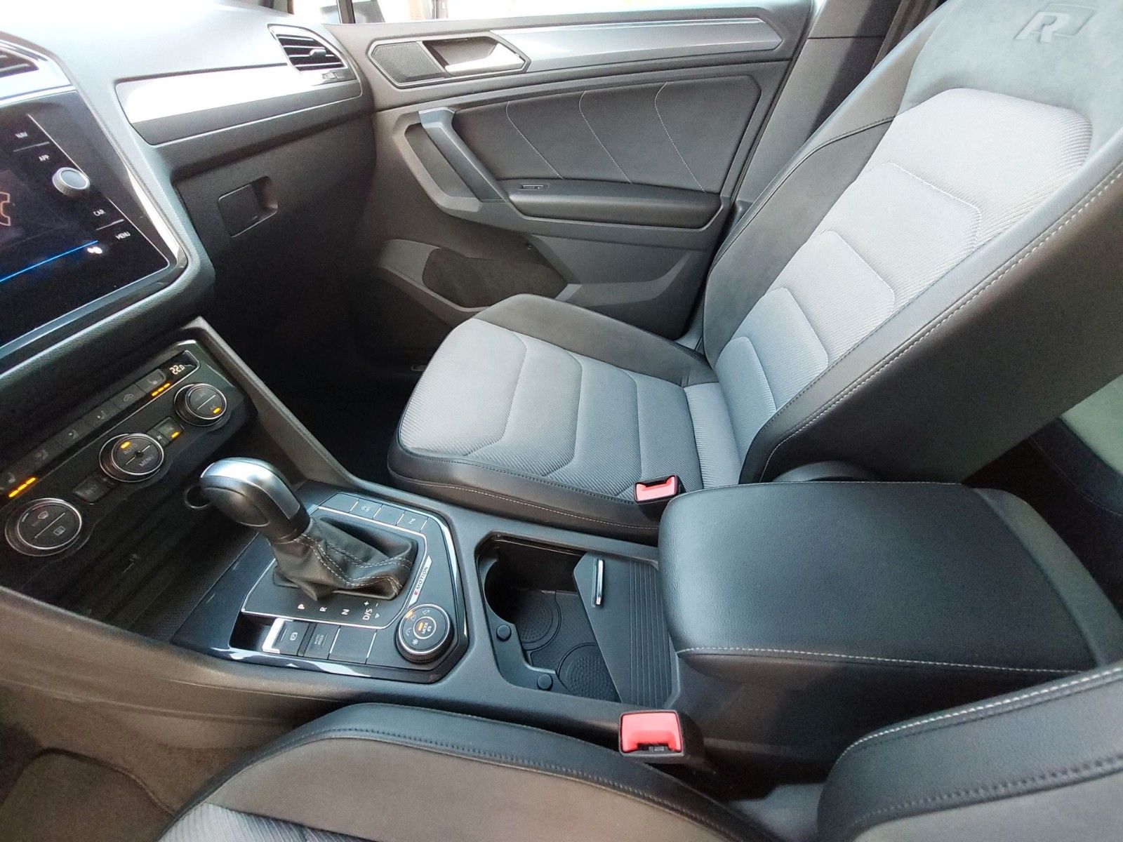 Volkswagen Tiguan Highline BMT/Start-Stopp 4Motion – Bild 25