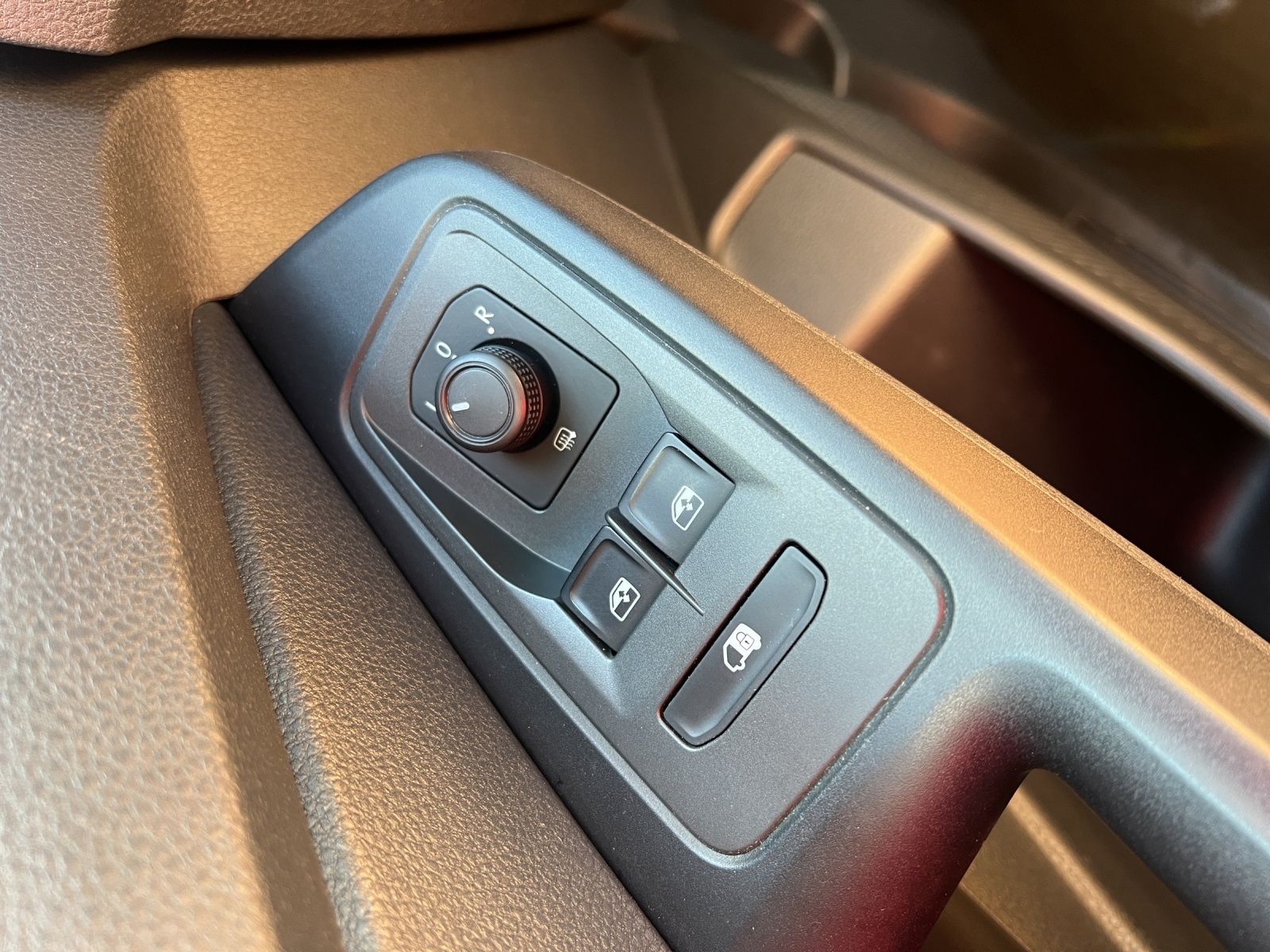 Fahrzeugabbildung Volkswagen Caddy TSI Kasten EcoProfi Klima DAB PDC