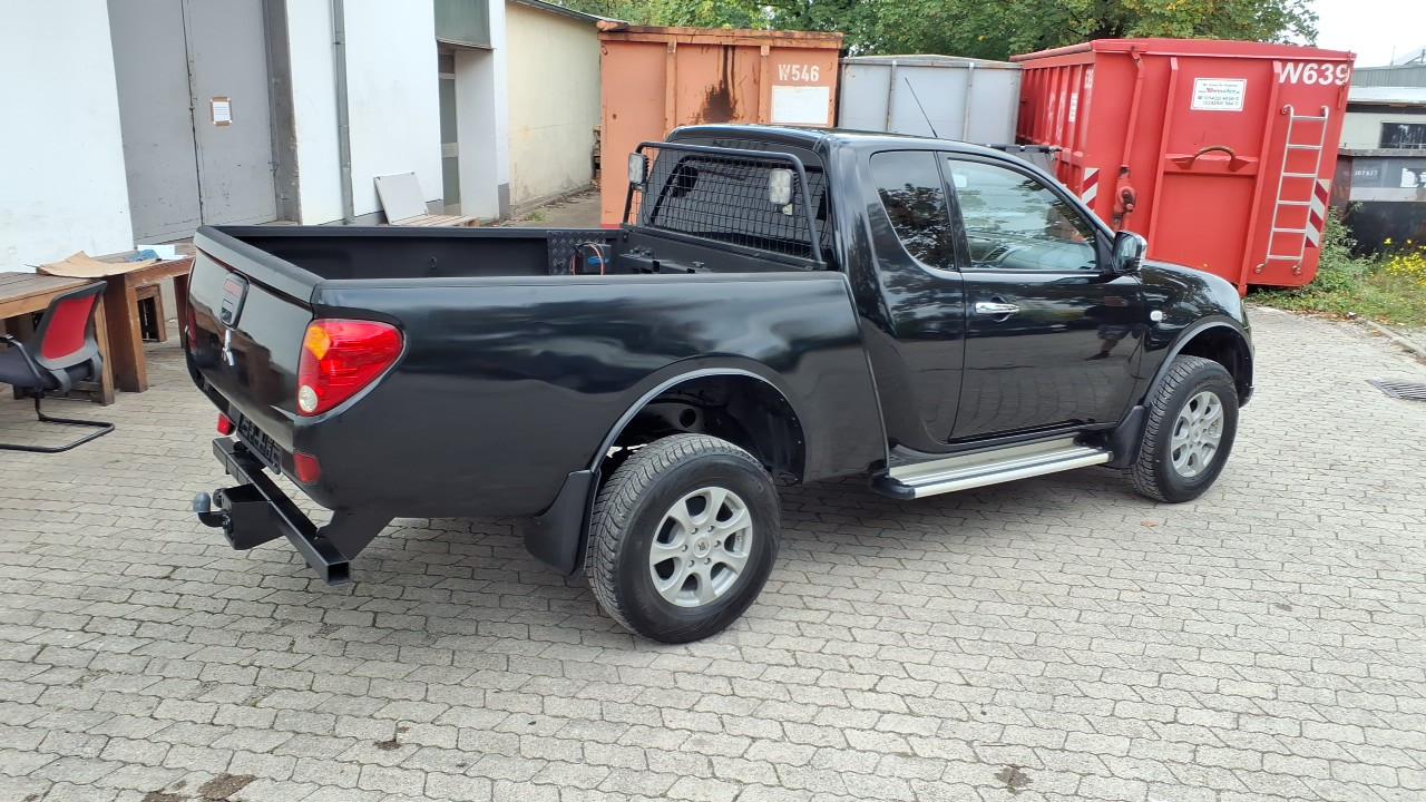 MITSUBISHI L200 - X-TRA CAB - ATTELAGE - 136 CV - BVM