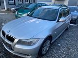 BMW 318 3 Touring 318d - BMW 3er Reihe aus 2012: Kombi