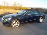 Mercedes-Benz E 250 E Cabrio E 250 - blaue Mercedes-Benz E-Klasse