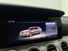 MERCEDES-BENZ E 350d / 4x4 / 1.HAND/ PANO / GARANTIE / LED / MERCEDES-BENZ E 350d / 4x4 / 1.HAND/ PANO / GARANTIE / LED /