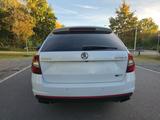 Skoda Octavia Combi 2.0 TSI DSG RS 245+STHZ+PANO+KESSY - Skoda Octavia von privat