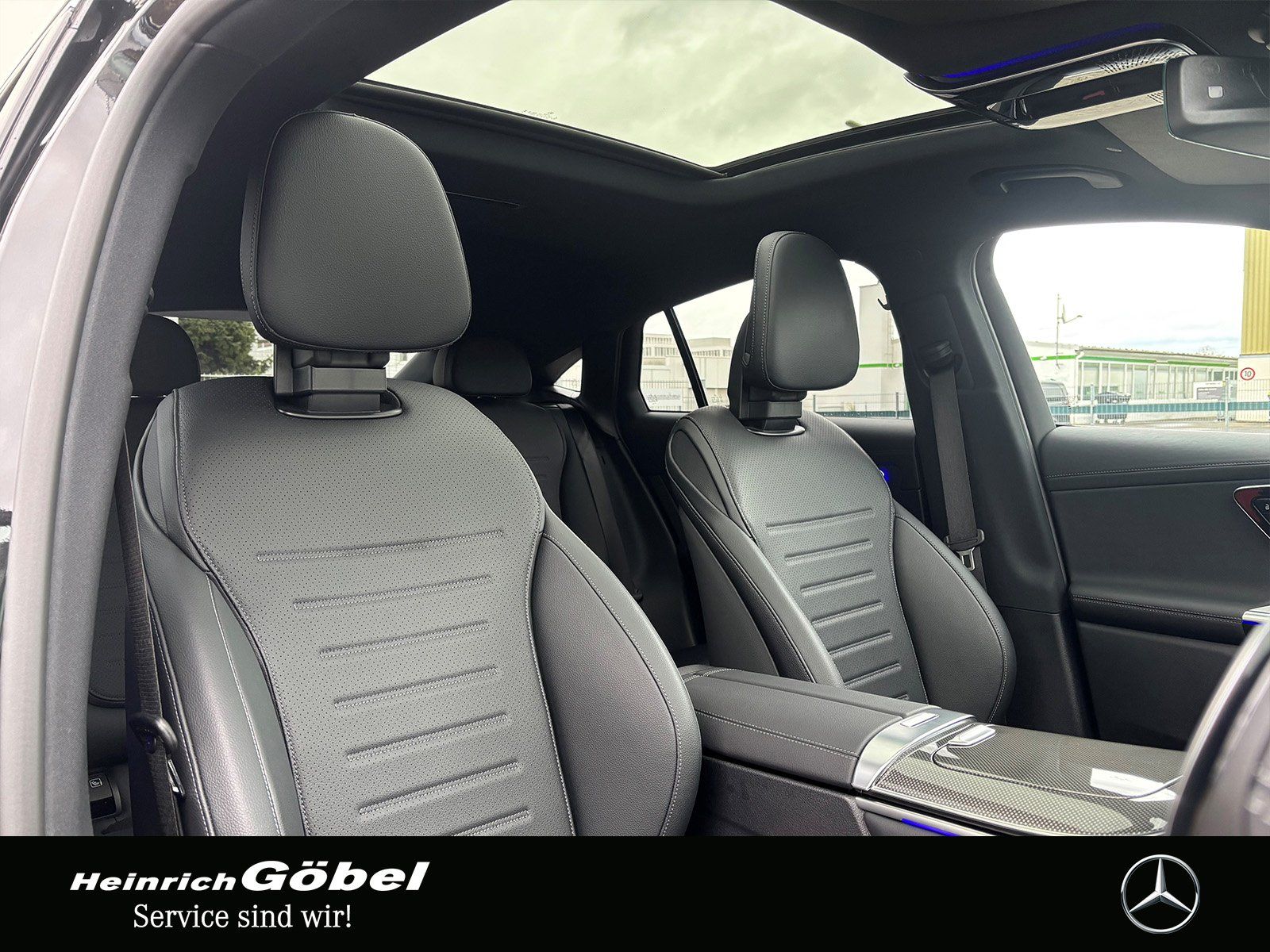 Fahrzeugabbildung Mercedes-Benz GLC 220 d 4M Coupé AMG*PANO*AHK*MEMORY*360°KAMER
