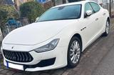 Maserati Ghibli 3.0 V6 Diesel 275HP - - Maserati mit Diesel-Antrieb