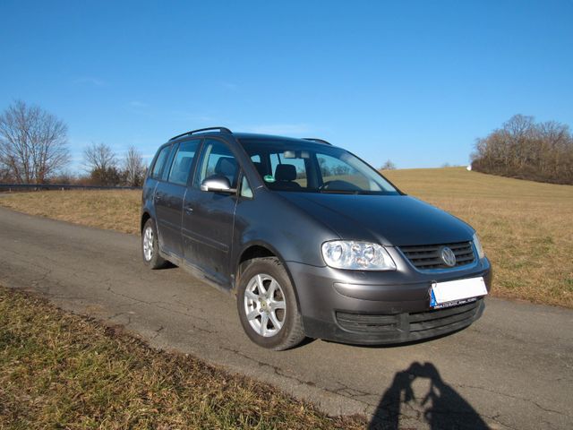 Volkswagen Touran 1.9 TDI 74kW*SHZ*AHK*Alu