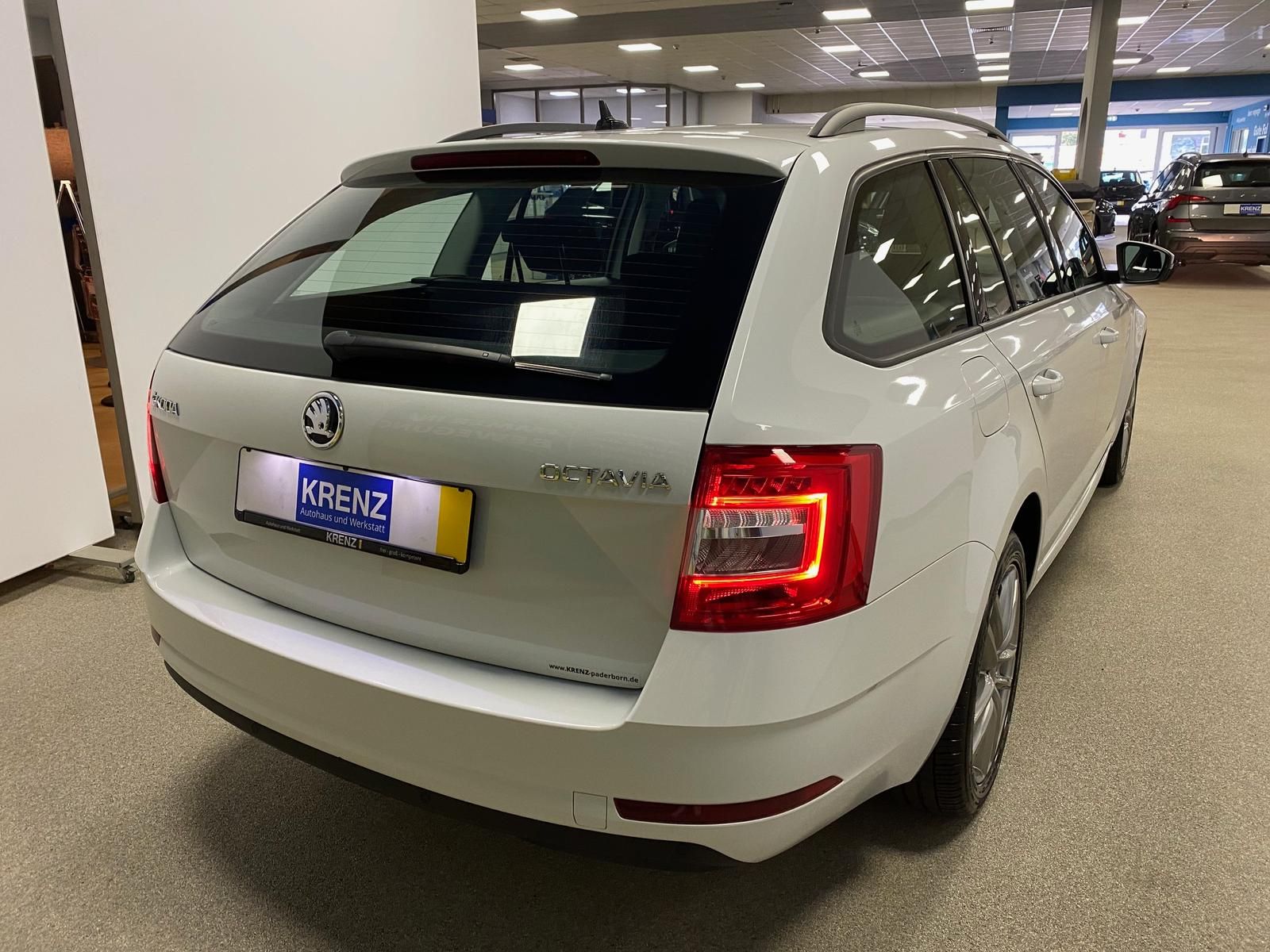 Fahrzeugabbildung SKODA Octavia Ambition 1.5 TSI APP+KLIMA+PDC+SITZHEIZ+