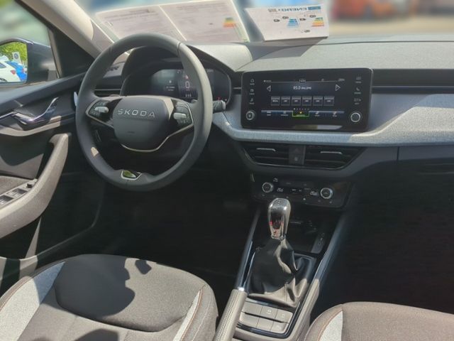 Fahrzeugabbildung SKODA Kamiq 1.0 TSI DSG Selection AHK WINTER PLUS KOMF