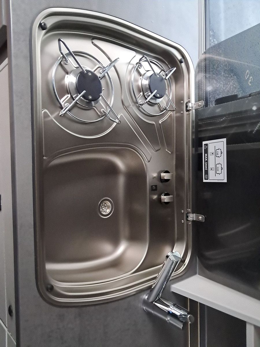 Fahrzeugabbildung Pössl Summit Shine 600 Citroen 140 PS Solar,AHK,Markis