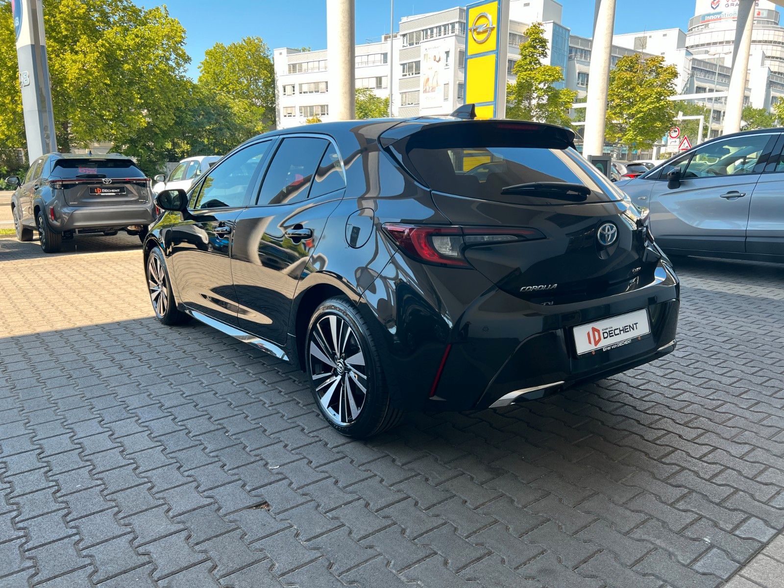 Fahrzeugabbildung Toyota Corolla Hybrid 140PS Teamplayer Technikpaket