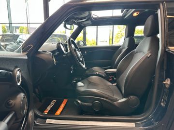 MYAUTOCENTER – Gebraucht- und Jahreswagen mit Werkstattservice in Pfaffenhofen MINI Cooper *XENON*PANO*TEMPO*KLIMAAUTOMATIK*