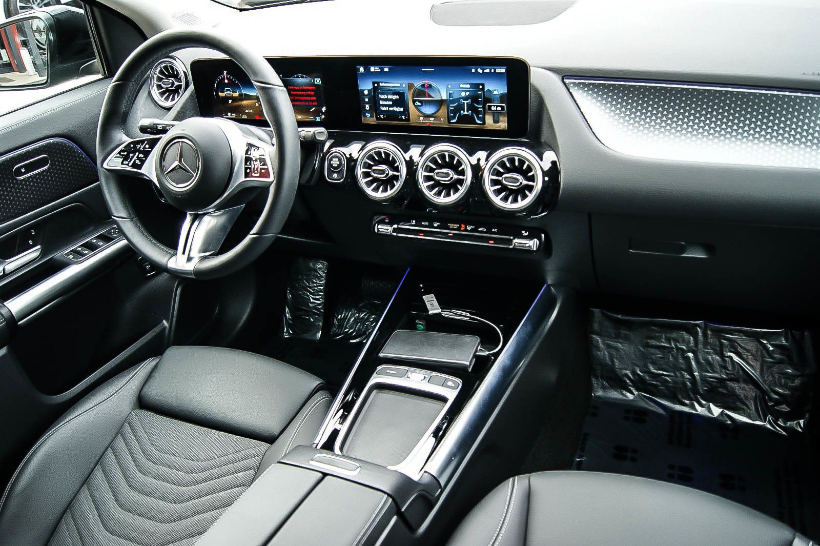Fahrzeugabbildung Mercedes-Benz GLA 220 4-Matic Allrad Aut. MBUX KEYLESS 1.HAND