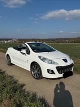 Peugeot 207 CC Black & White Edition 120 Black & Whi... - Peugeot 207 W* mit Benzin-Antrieb