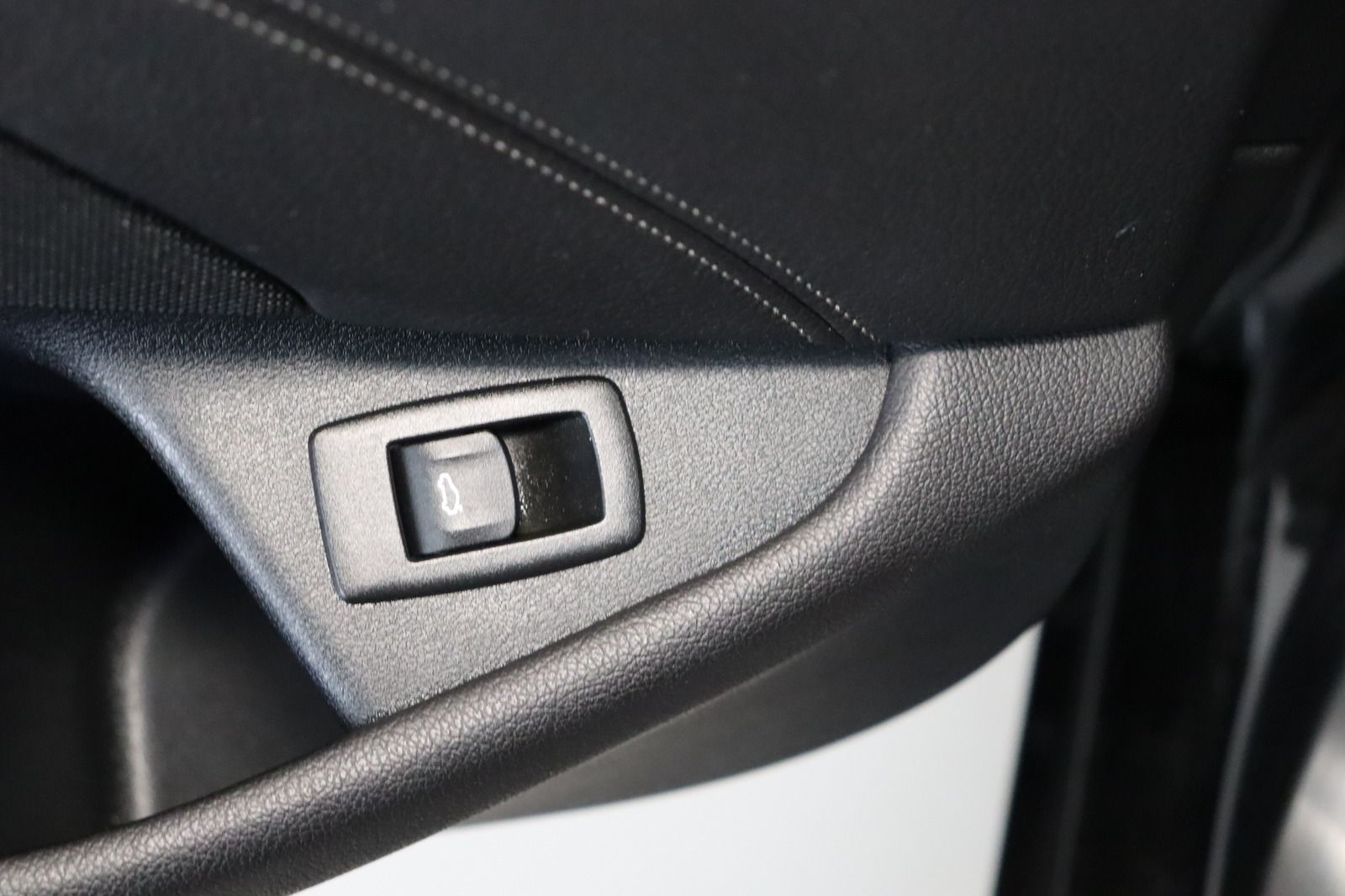 Fahrzeugabbildung BMW 530 d xDrive Sport Line * LED * HUD * Touring