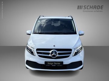 Mercedes V 220 - 8