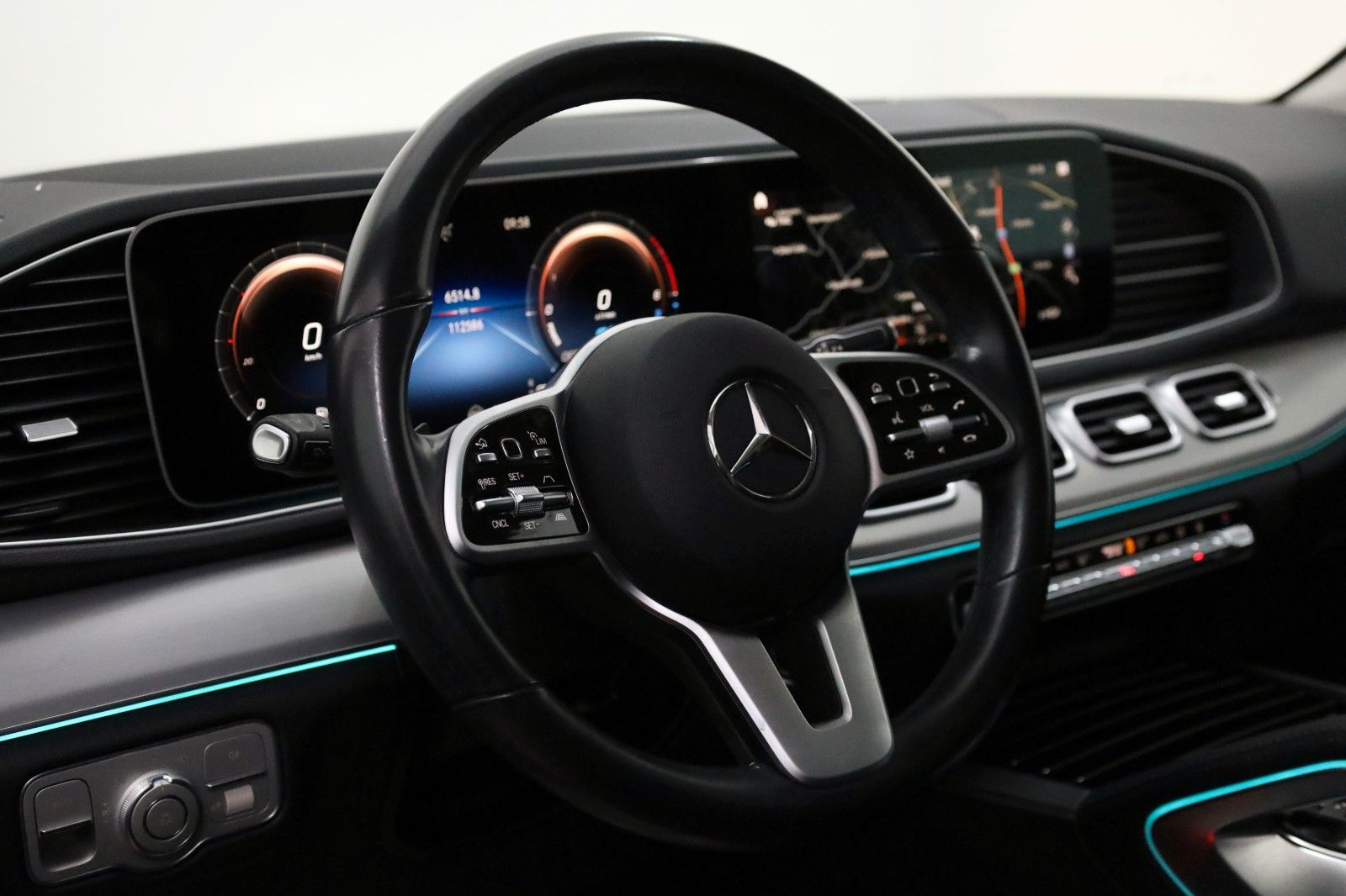 Fahrzeugabbildung Mercedes-Benz GLE 350 de 4Matic,Leder,Navi,LED,Panorama,ACC+WR