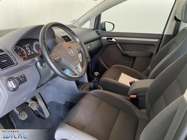 Touran 1.2 TSI Comfortline NAVI KLIMA PDC