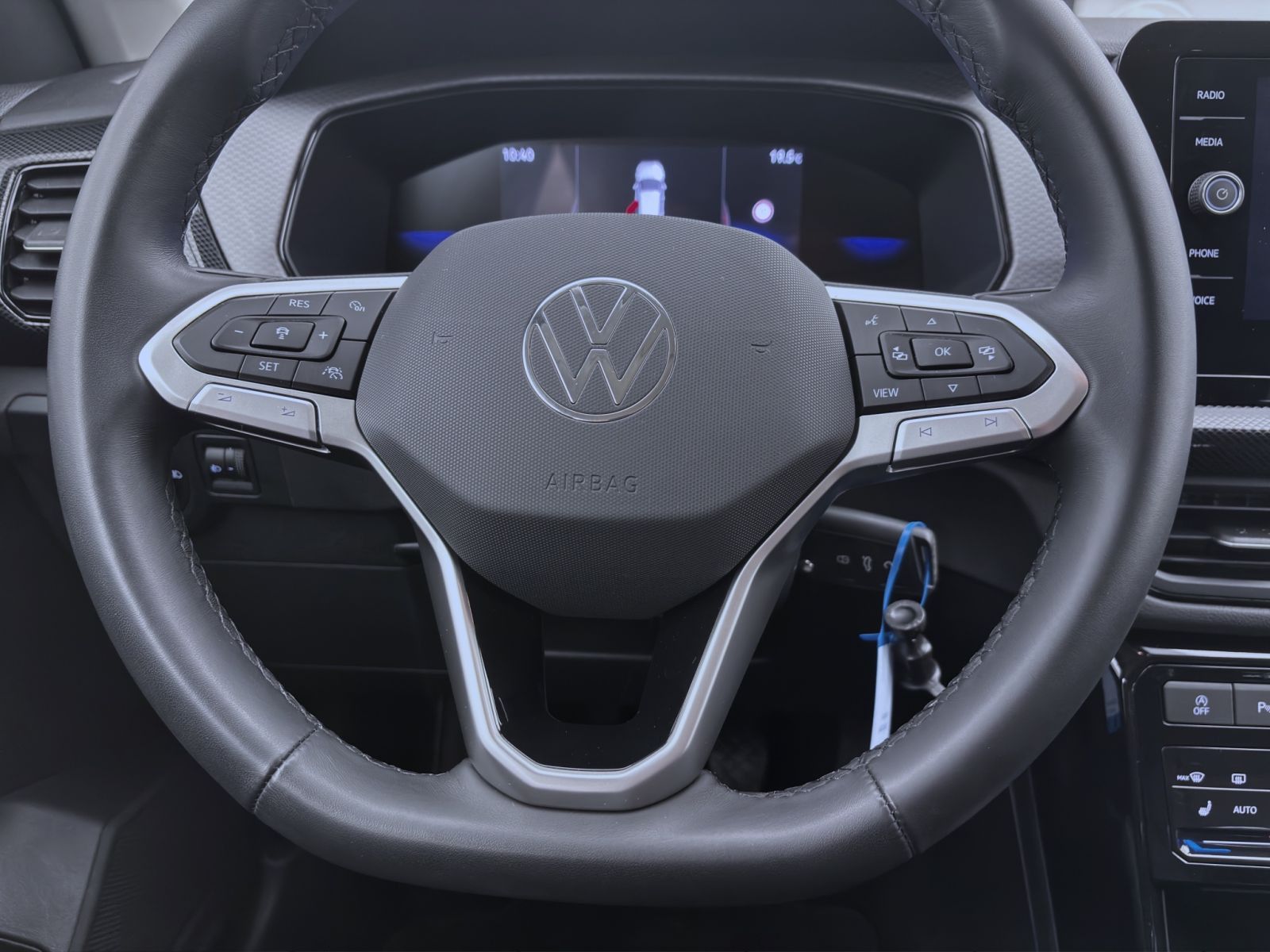 Volkswagen T-Cross - Bild 13
