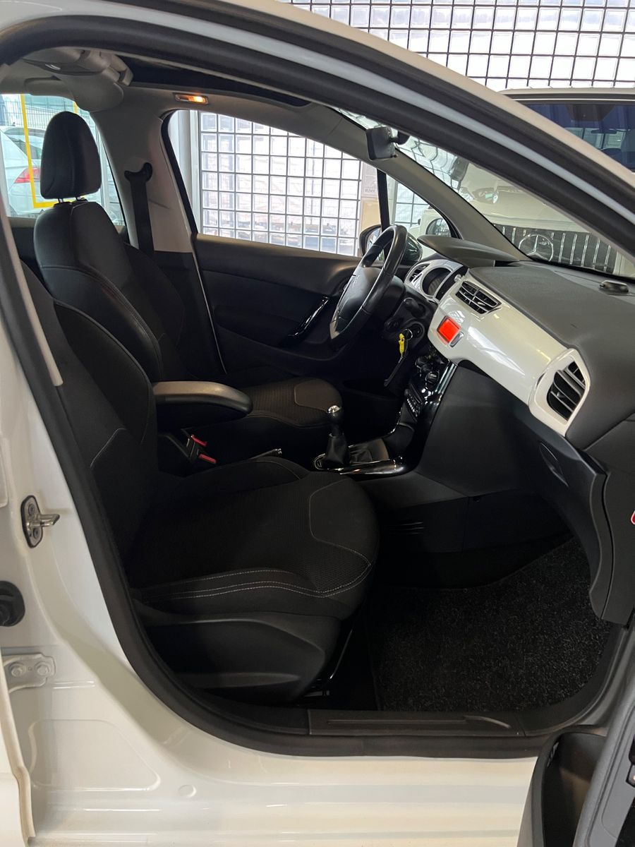 Fahrzeugabbildung Citroën C3 Selection * WENIG KILOMETER *