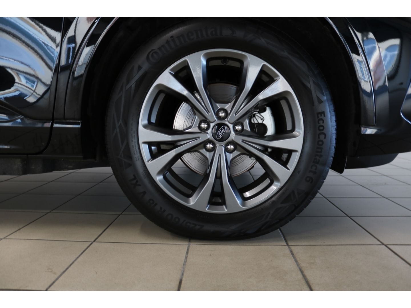 Fahrzeugabbildung Ford Kuga PHEV ST-Line X LED Kamera Spurhalt AS Autom