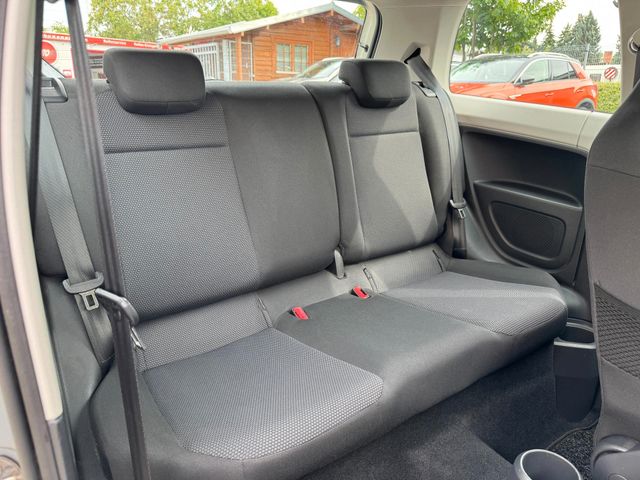 SKODA Citigo — Foto 25