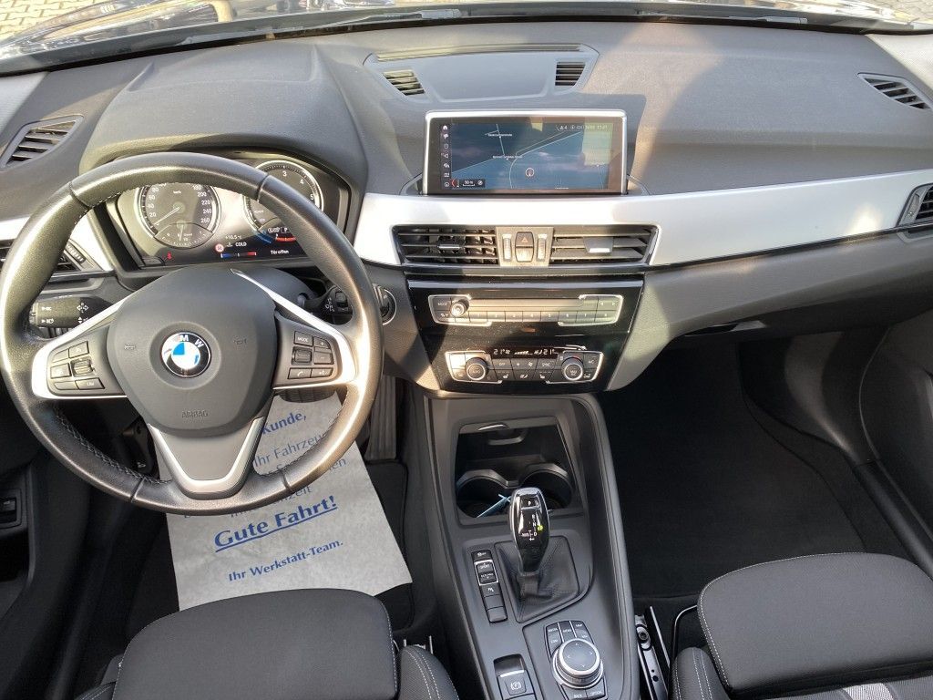 BMW X1 sDrive18d Aut. Advantage AHK PDC Temp SH foto 12