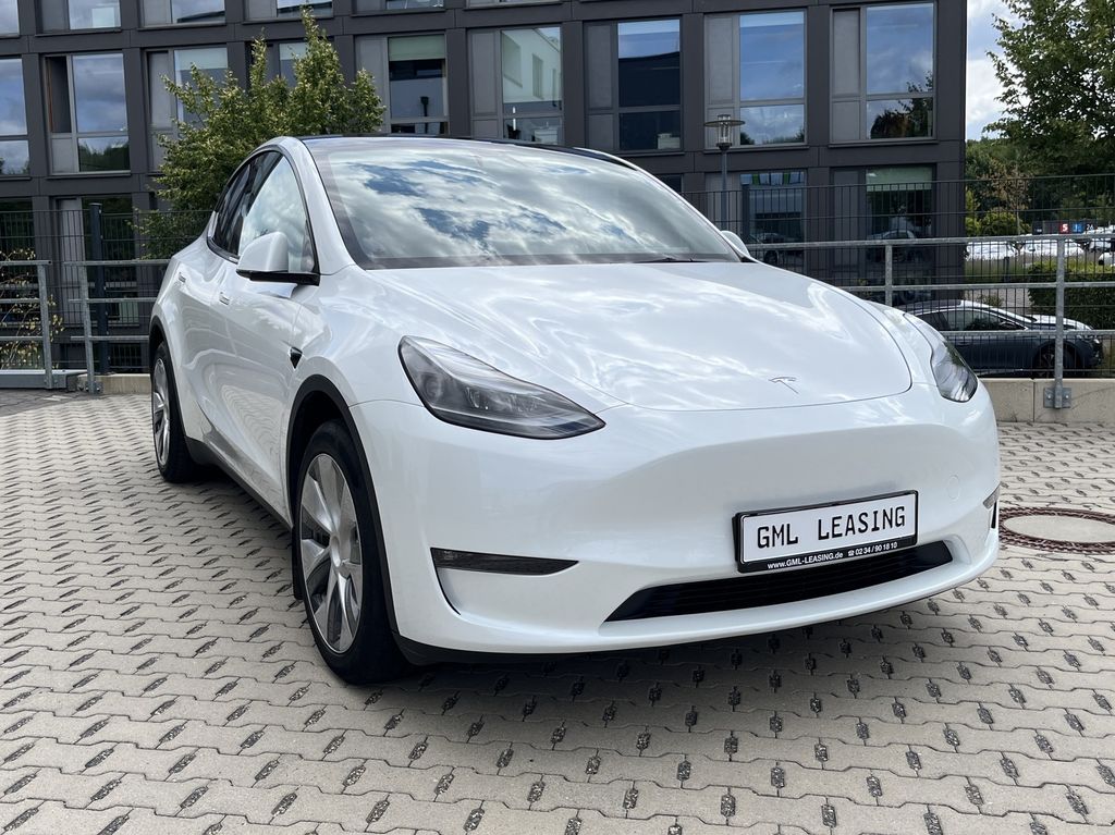 Image of Tesla Model Y