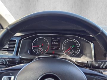 Volkswagen Polo VI Highline 1.0 TSI +AHK+SHZ+SoundSys+PDC