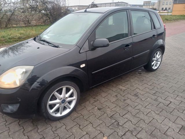 Ford Fiesta 1.4 TDCi 5p. Ghia