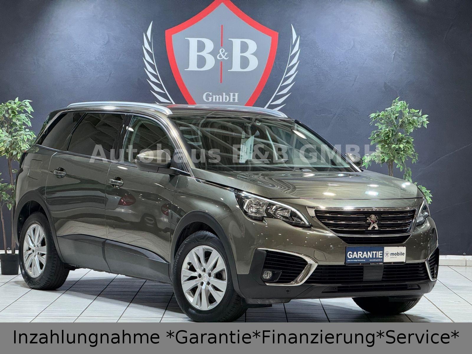 Peugeot 5008 Blue-HDI*1.Hand*7.Sitze*Navi*Kamera*Tempo