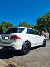 Mercedes-Benz GLE 350 d 4MATIC -AMG LINE-360° -LÜCKENLOS SCH. - Mercedes-Benz GLE 350 in Mannheim
