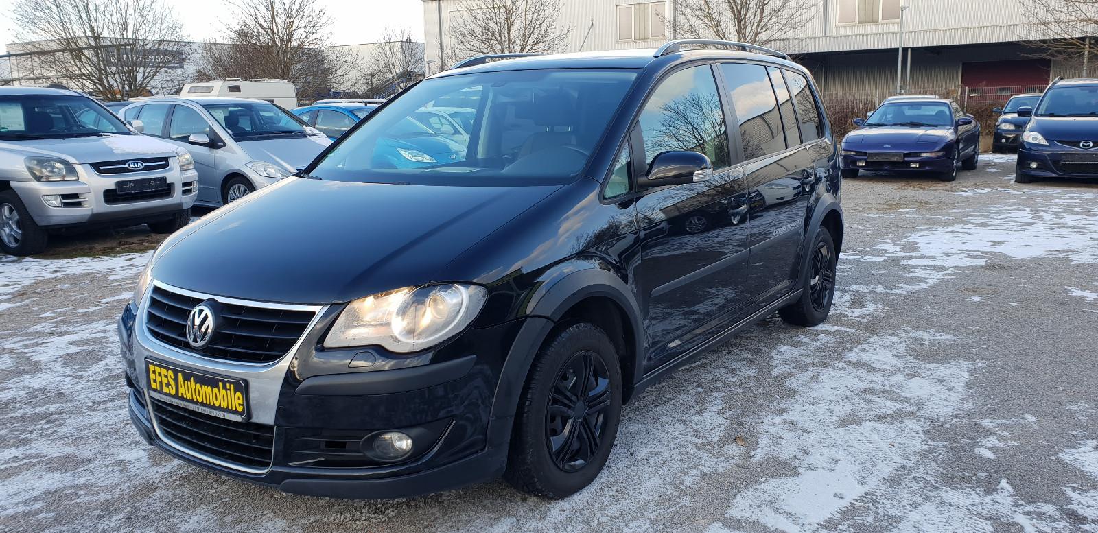 Volkswagen Cross Touran 1,4 DSG Automatic   7 . Sitze