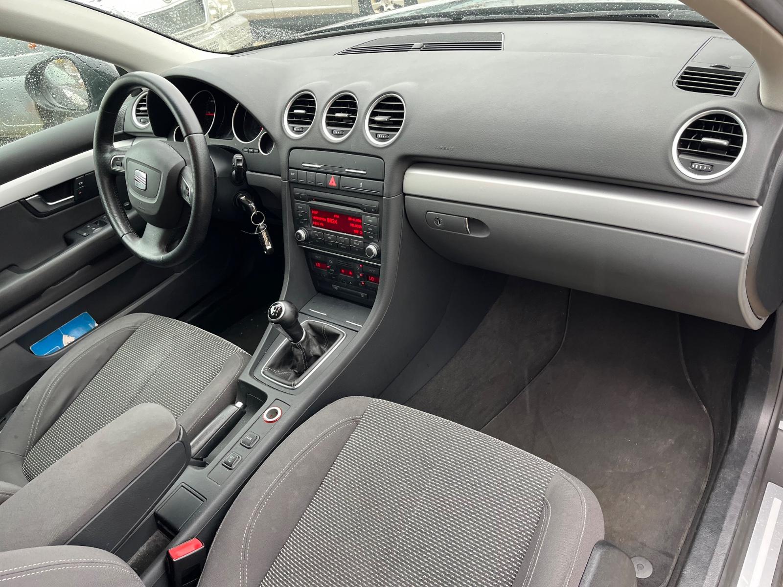 Seat Exeo 2012 — photo 7