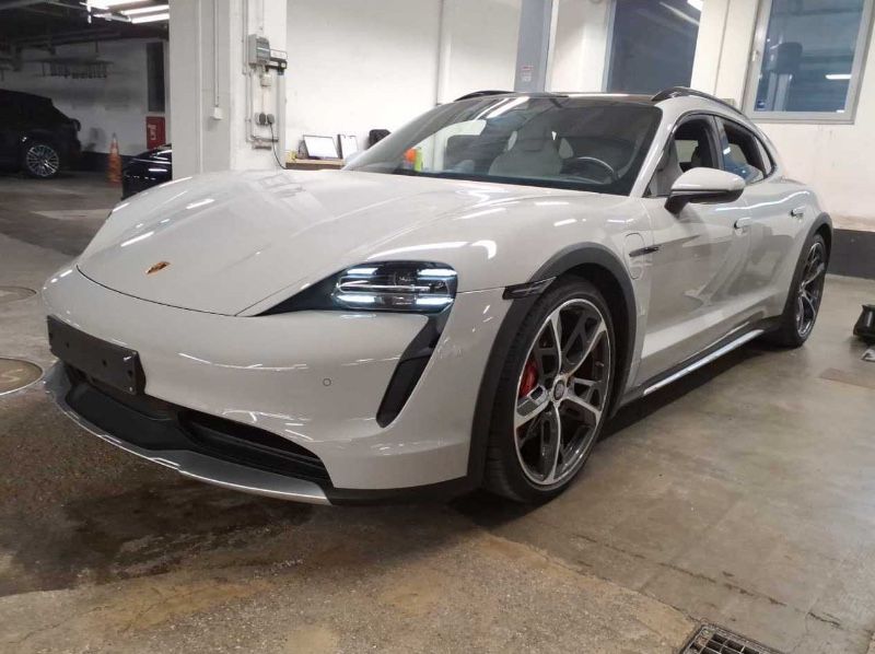 Image of Porsche Taycan